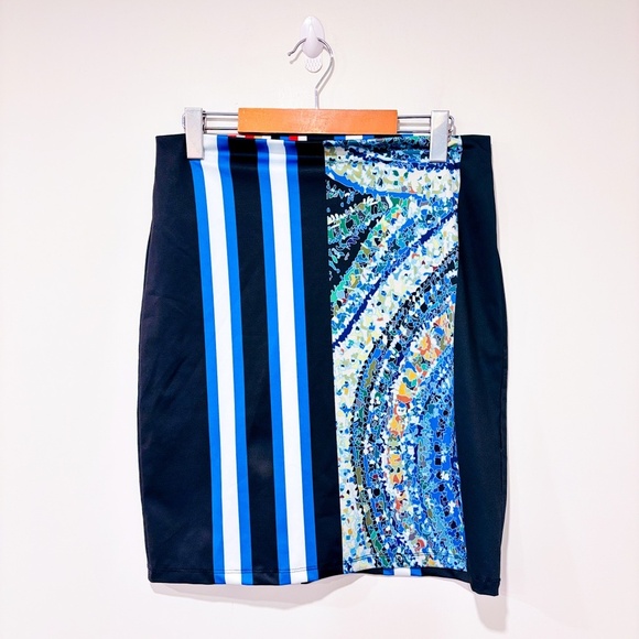 VOLT DESIGN Multicolor Reversible Striped Pencil Skirt | Large * - Picture 7 of 10
